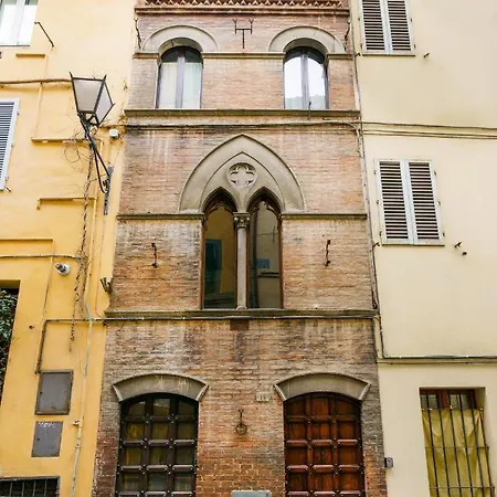19 Lodge Siena Exterior photo